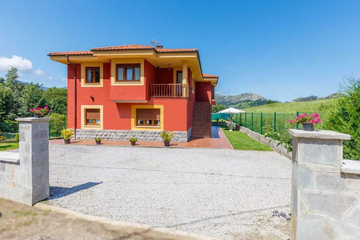 Apartamentos Rurales Andrea 라네스 외부 사진