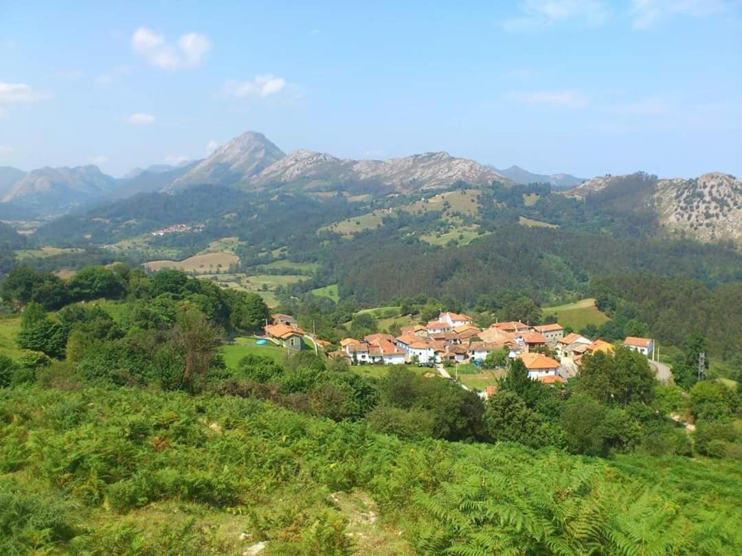 Apartamentos Rurales Andrea 라네스 외부 사진